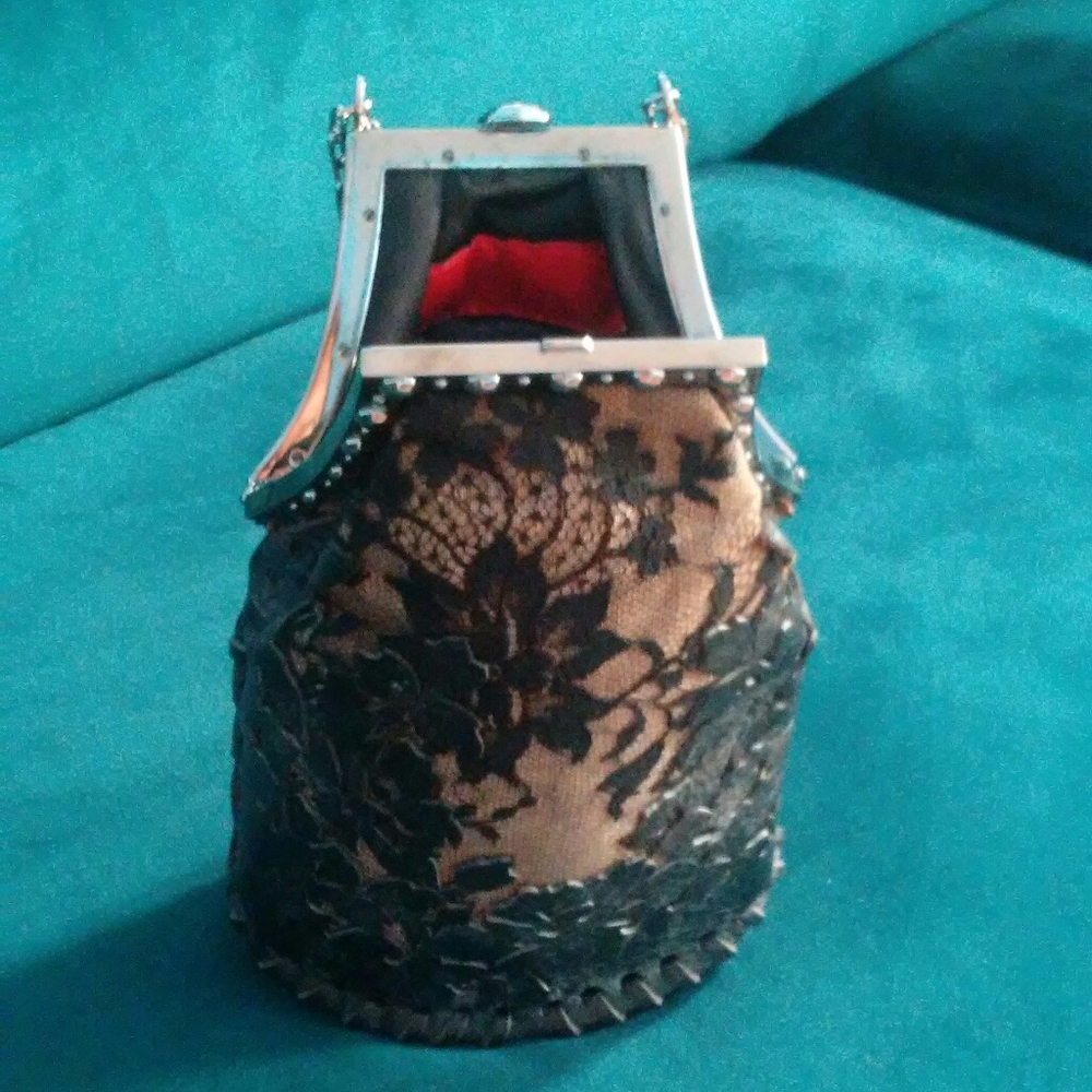 Very fancy small purse
